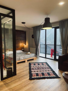 Kazbegi Stylish Apartment